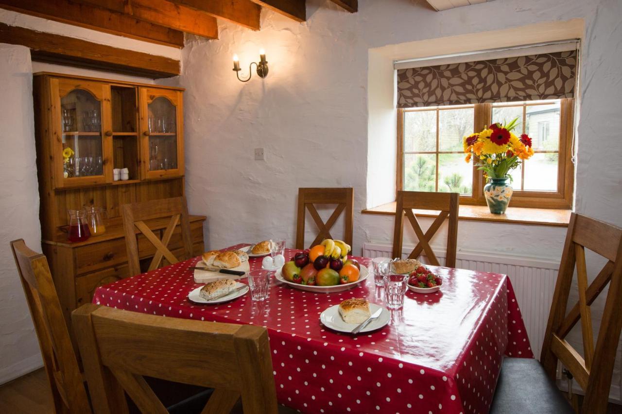 Croft Farm & Celtic Cottages Кардиган Экстерьер фото